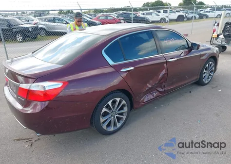 2015 Honda Accord Sport z USA, uszkodzony, nr VIN 1HGCR2F53FA057217